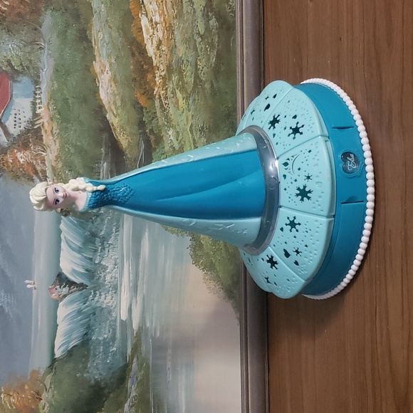 Disney Toys Frozen Elsa Dazzling Light Sound Room Glow Poshmark